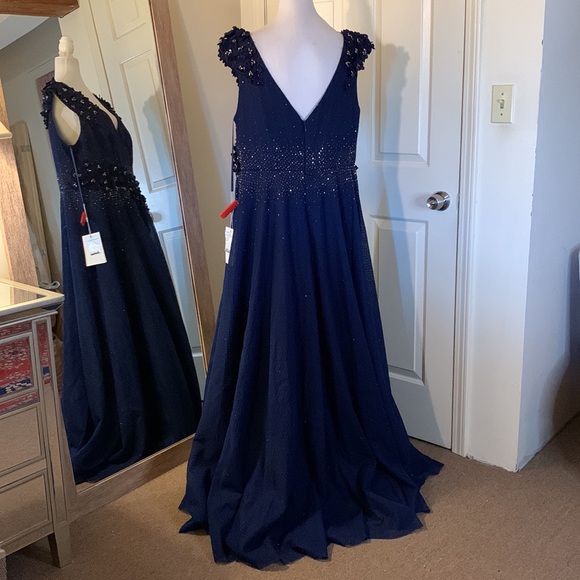 Mac Duggal Midnight Blue Embellished Maxi Dress - Picture 10 of 15